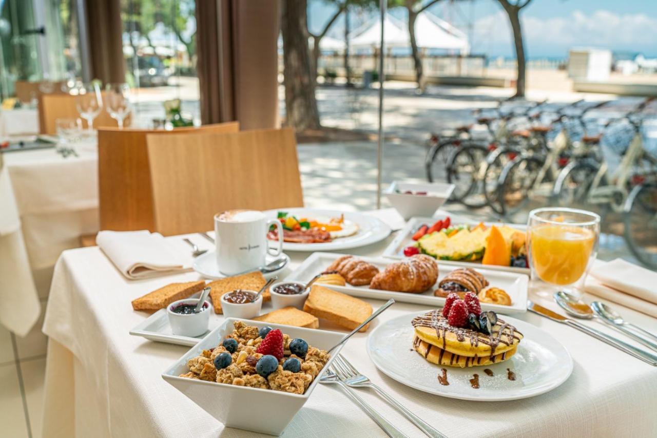 Hotel Europa Lignano Sabbiadoro Esterno foto