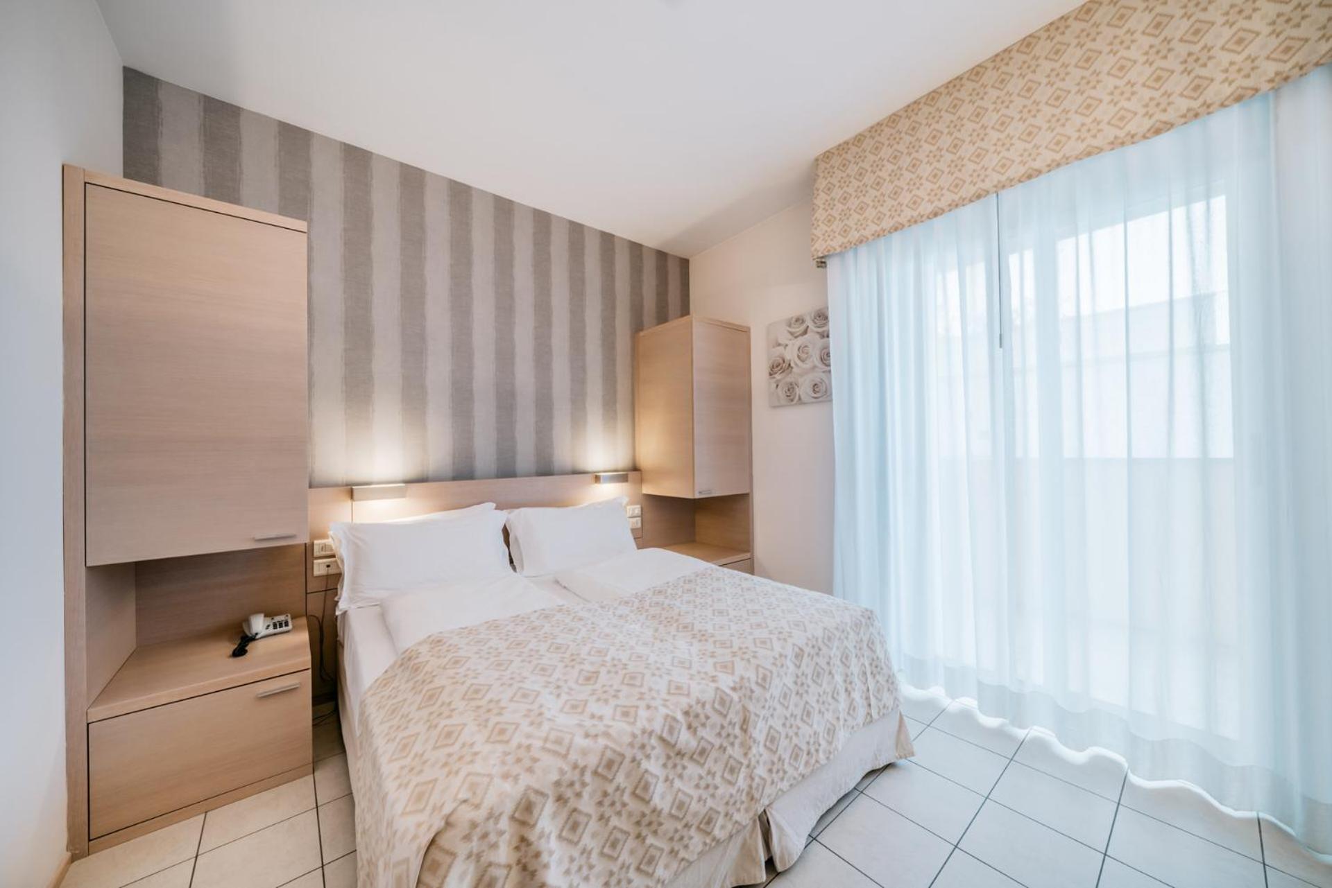 Hotel Europa Lignano Sabbiadoro Esterno foto