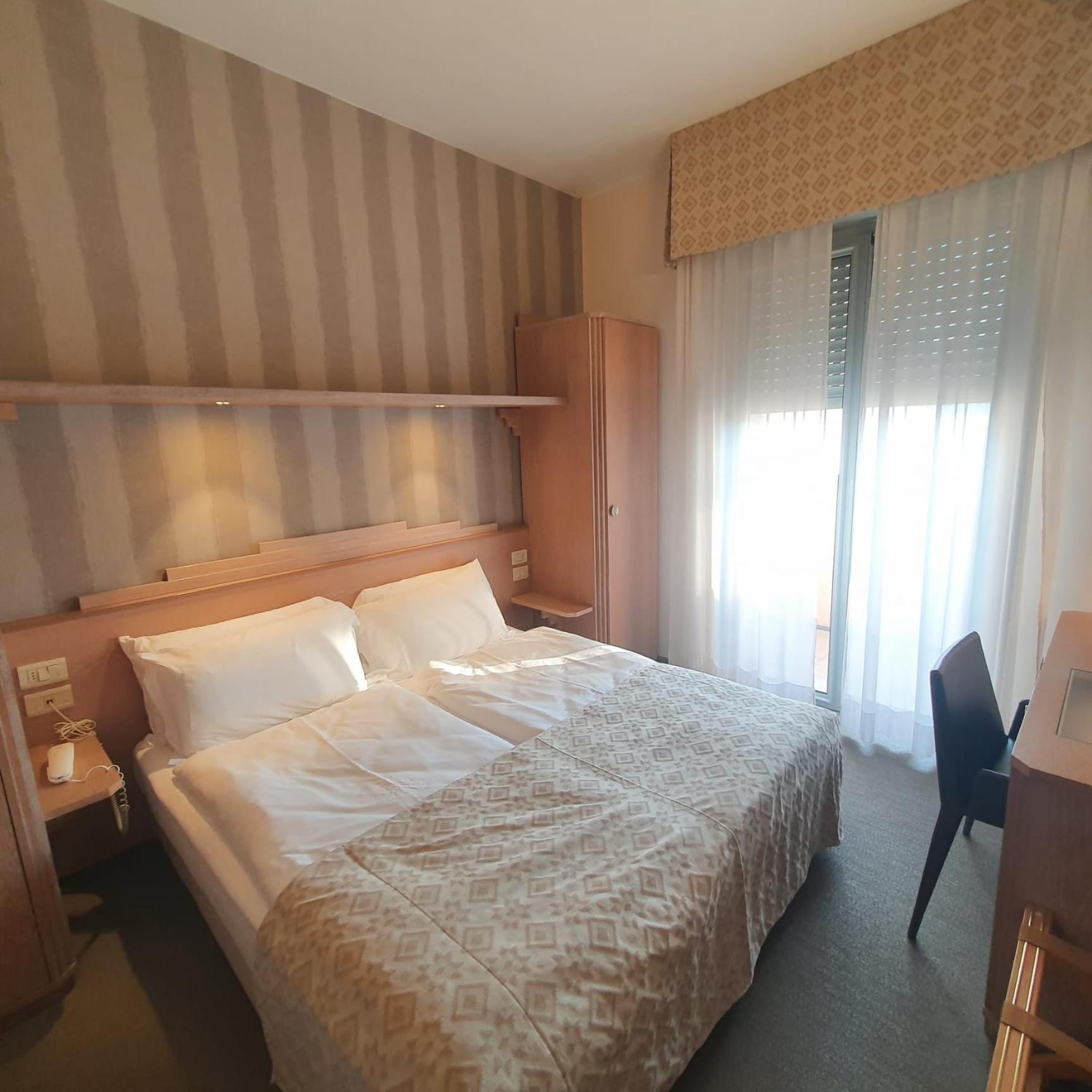 Hotel Europa Lignano Sabbiadoro Esterno foto