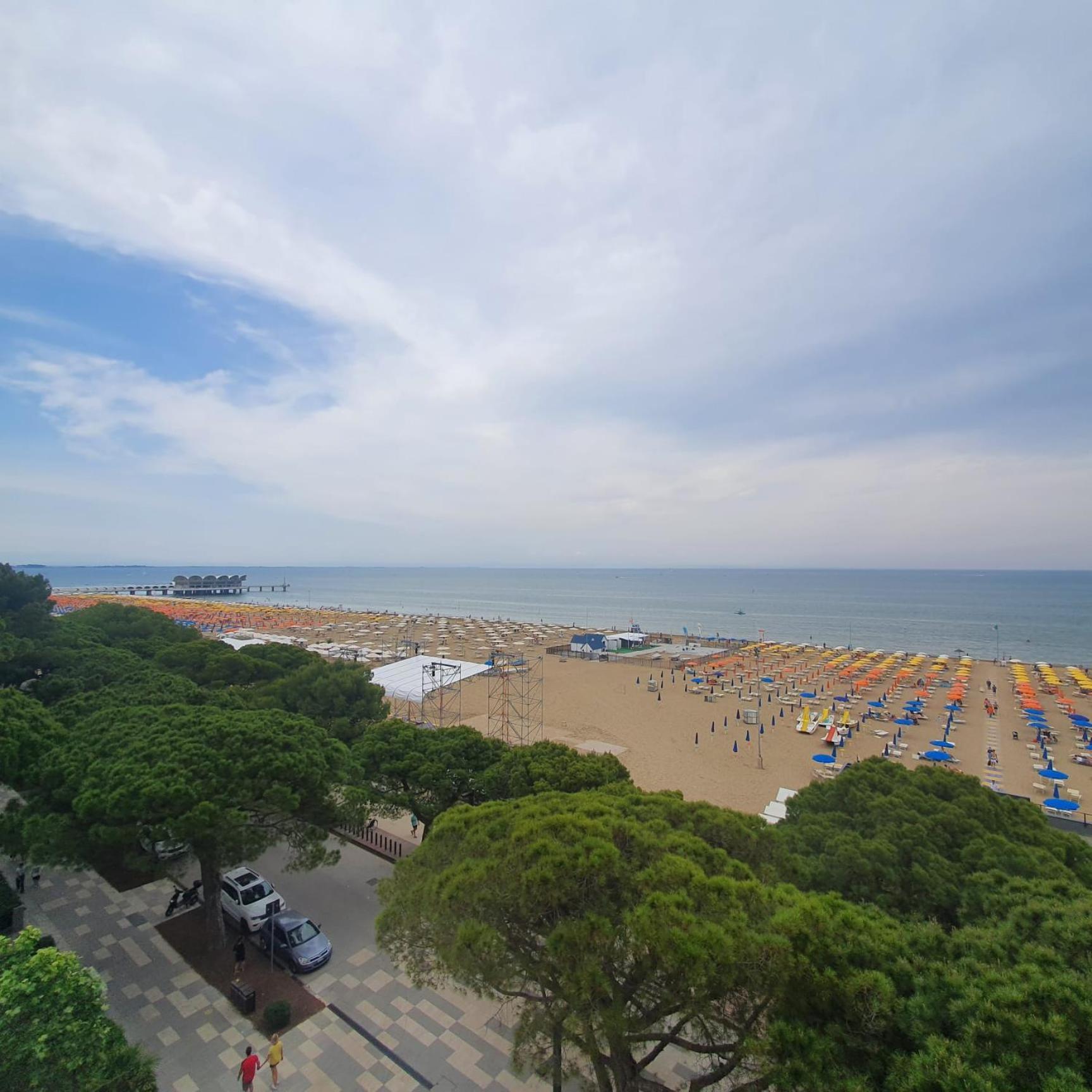 Hotel Europa Lignano Sabbiadoro Esterno foto